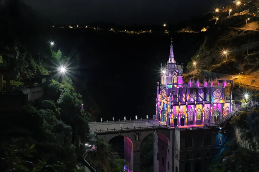 Nocturna de la iglesia de Las Lajas - Elkin Vallejo