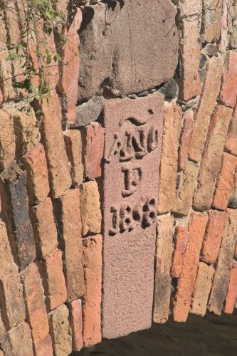 Inscripción en Puente de Tacuaya - Elkin Vallejo